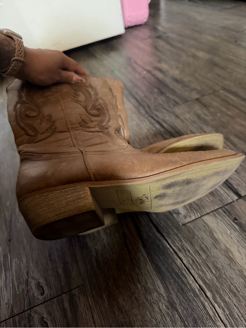 Coconuts Tan Leather Western Cowboy Boots with Embroidered Stitching - Picture 8 of 9